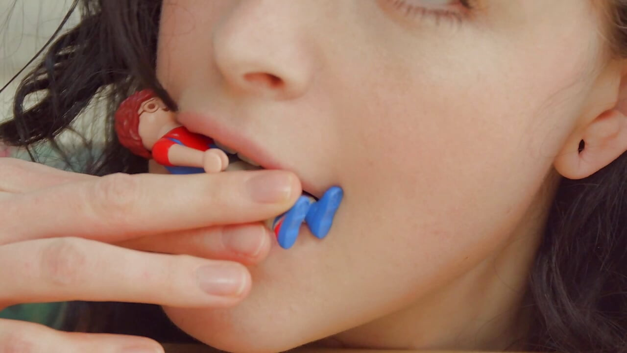 – Keşke yüzümü sikseydin.