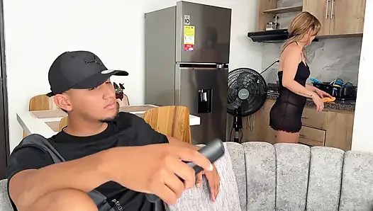 My friend's stepmom seduces me with her huge ass and wants to put my cock in it.