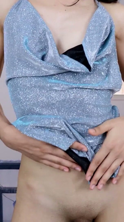 ASIANTGIRL - Luna Seni Oynamaya ve Onunla Boşalmaya Davet Ediyor | Bölüm 1