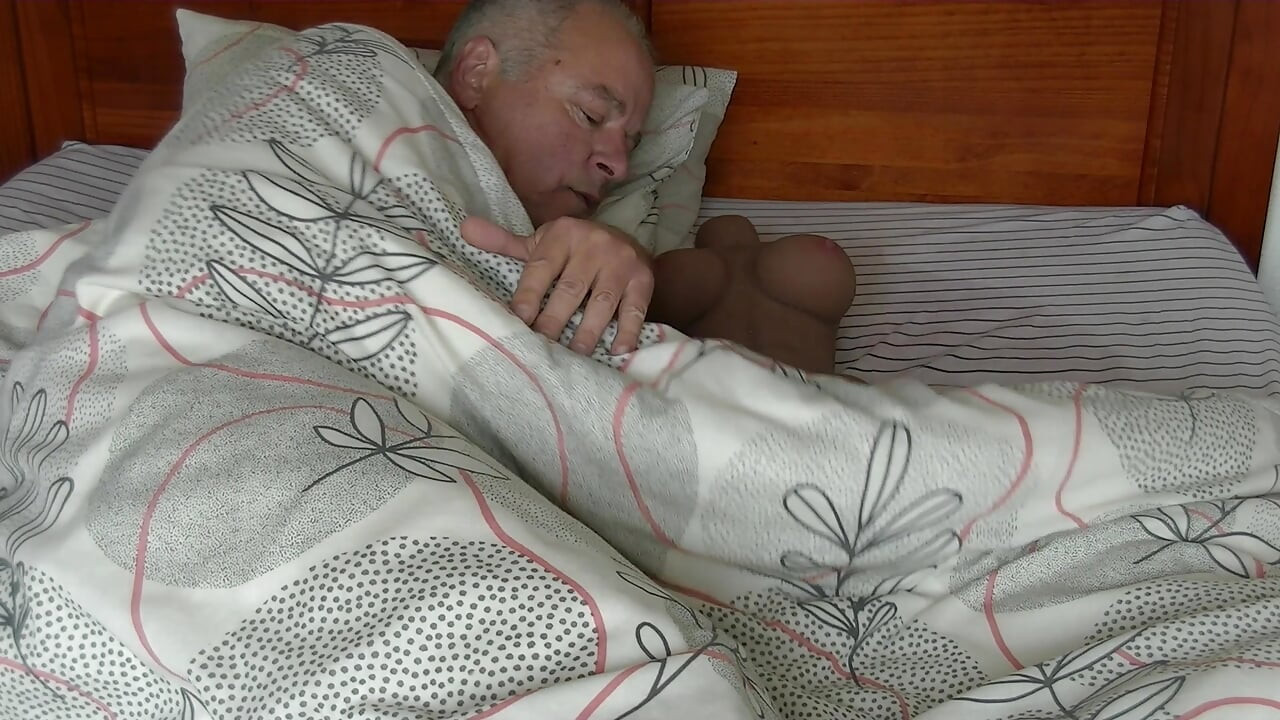 Ich bin heute Morgen mit dem Wunsch aufgewacht, mich um sie zu kümmern