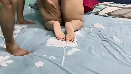 Üvey baba karısını sikiyor