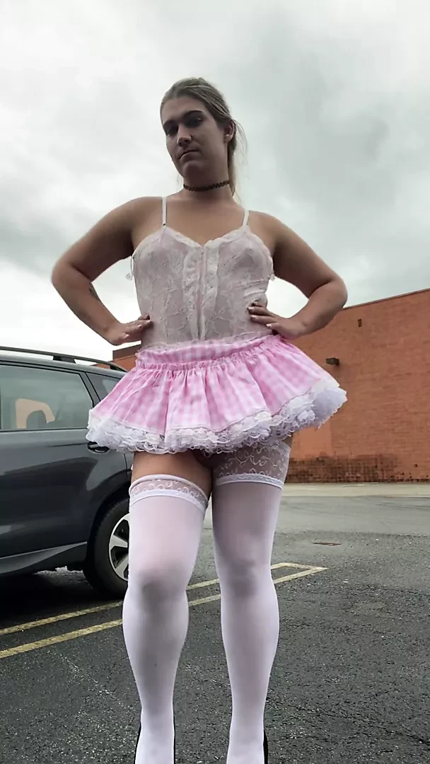 Sissy Amber Star out prancing in public.