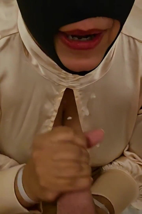 Mini Skirt BJ Until He Cums Down My Cleavage