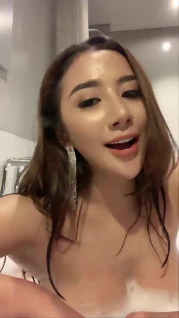 Emotional moment from "Indonesian slut masturbate after photoshoot"