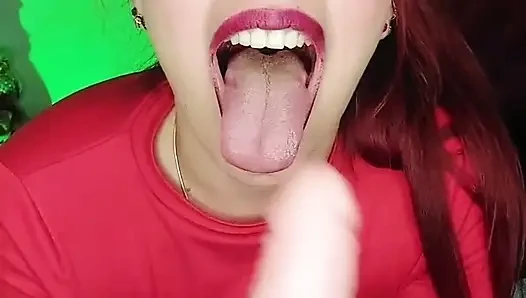 Erkek arkadaşım ikizimle üçlü seks yapmayı hayal ediyor! Bizi memnun edecek mi?