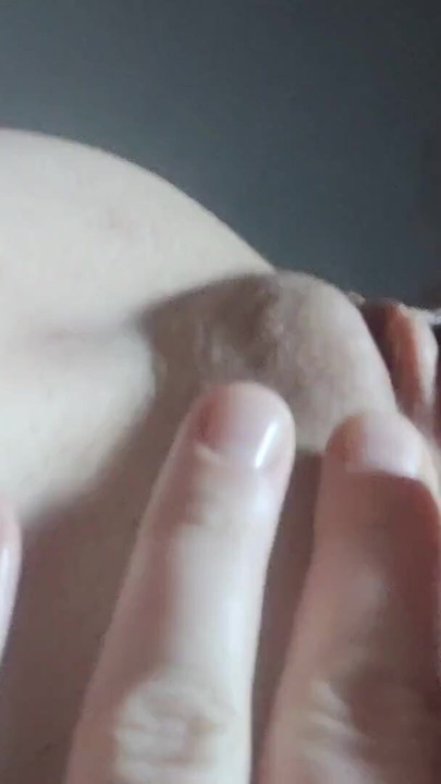 Close-up of a dick fucking a Korean housewife's juicy pussy. | Clip 2