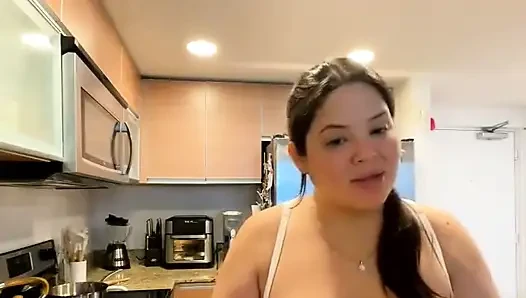 Dani Valentina ile canlı yayın