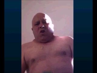 Viejo español en webcam