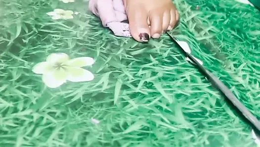 FıŞKıRTARAK SIYAH WOMA