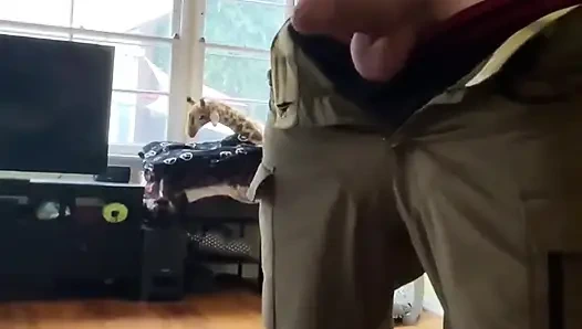 Bu delikanlının çalışmasını izlemek beni o kadar azgın sikiyor ki beni daha fazla seks için iyi zaman yakaladı!