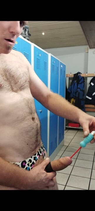 Masturbating in the locker room