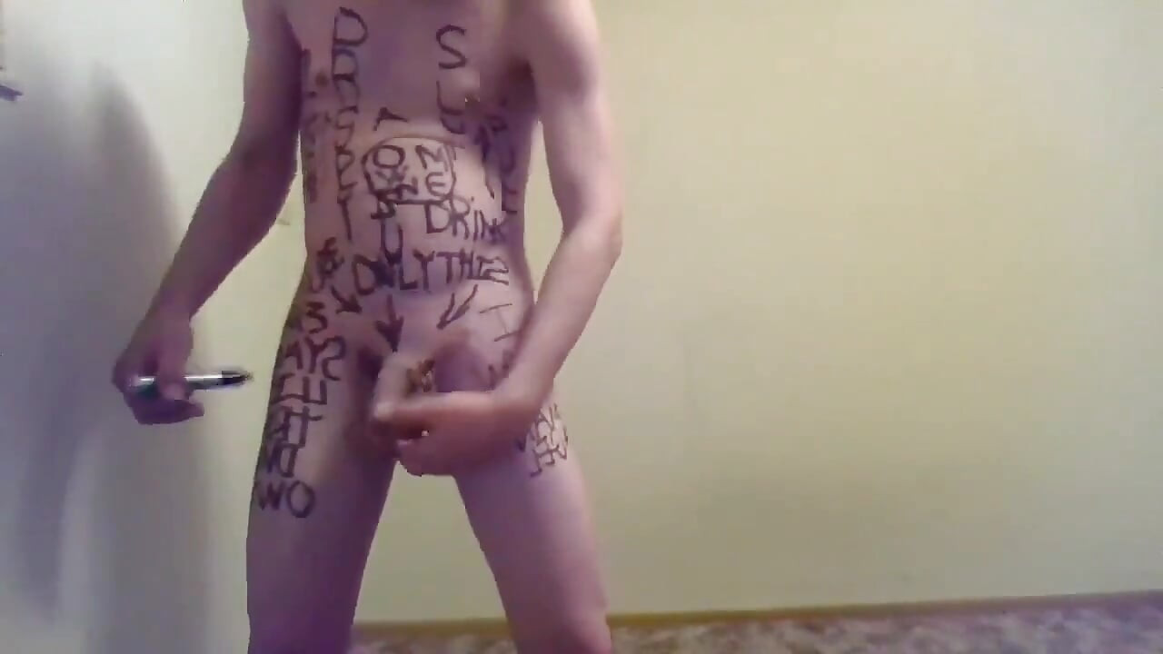Ponižující a sexuální pýcha píší na mém nahém těle