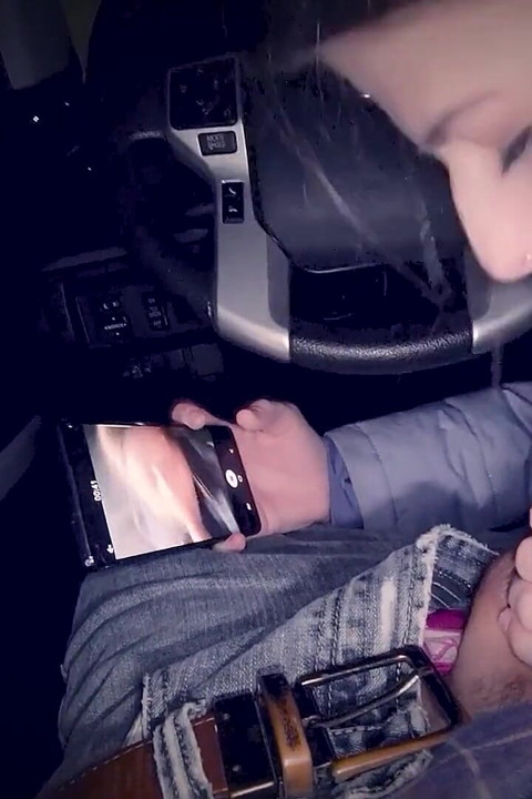 Cuckold sits at home while his wife blows her boyfriend outside the gym and sends videos.