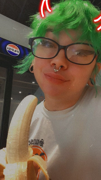 Wishing I had the real thing in my throat 🥹