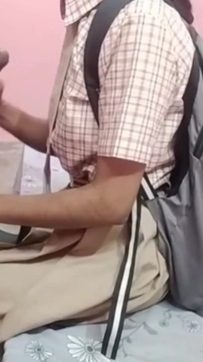 Indian college girl's penis sucked a lot and then pressed her breasts, desi girl HD video | Clip 1