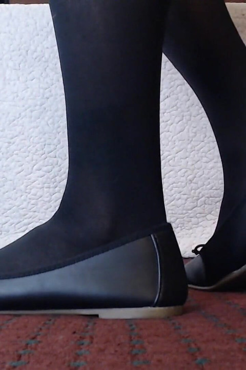 Stockings ballet flats shoeplay dipping