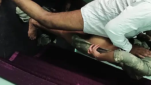 JIJA NGENTOT MEMEK SEMPIT SAALI MMS