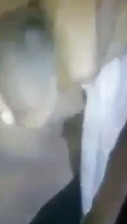 پسر ناتنی کس مادر ناتنی را می‌گاید.