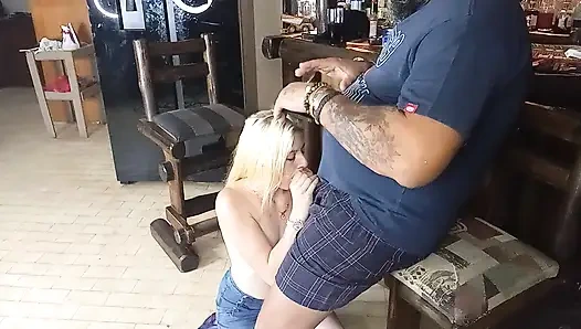 Трахнул в рот бойфренд и его лучший друг