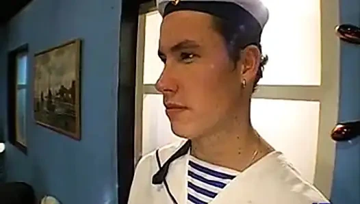 Asyalı Sahte Memeli Sürtük Yüzünden Sikişmek Için Kalın Yarağı Gırtlağına Kadar Alıyor