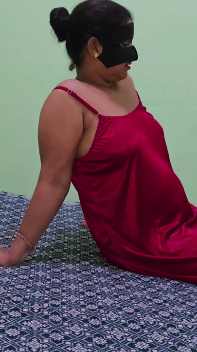 کی تشنه بی‌بی هندی زیبا
