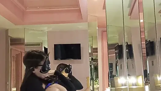 I masturbate during a hot video call with my stepson and insert a 22cm black dildo into my pussy.
