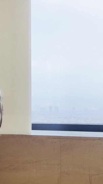 19 year old College Girl Fucks in Shower Behind the Scenes After First Porn Casting | Clip 1