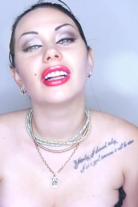 Sniff for my big red lips + cum countdown with sniff at every count