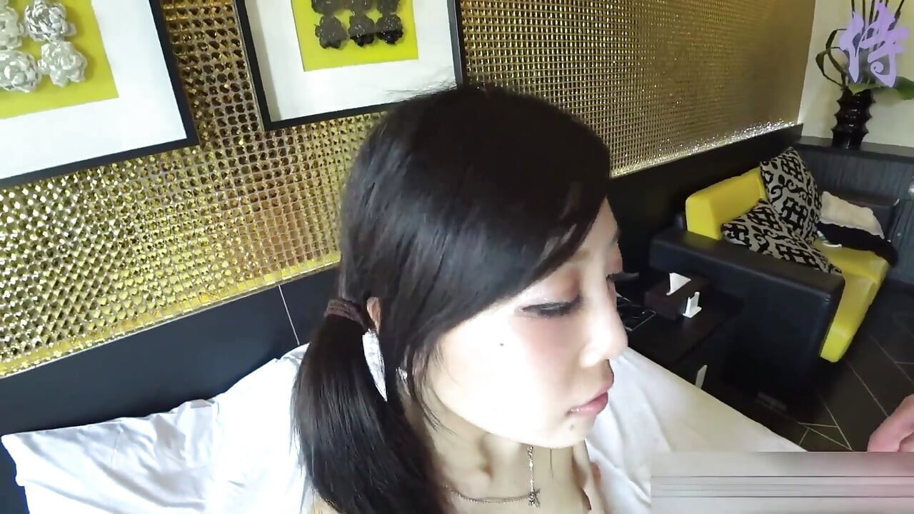 Hentai horny asian sluts 028