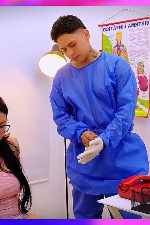 Girl Drips the Gynecologist's Fingers on Her Visit to His Doctor's Office