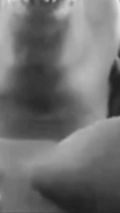 PERFECT LIPS-goes black an white with a ass sloppy MOUTH!!! | Clip 1