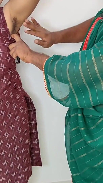 Spectacular moment from "Komal called the parlor and sent an experienced lady to the house"