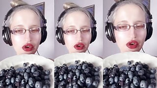 Asmr Blueberry Eating - Asmr, Eyeglasses, Giantess