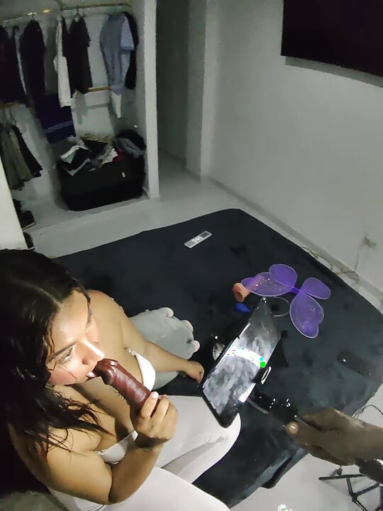 POV Cummy Bear Fun Time Slut 22