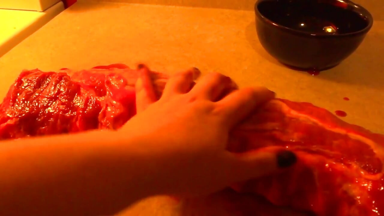 Menggesel Awak Seperti Sekeping Daging – Hop Eyou Like My Touch