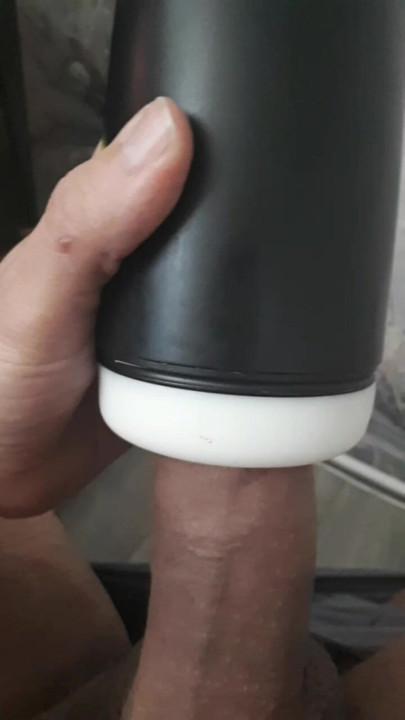漂亮的射精玩具