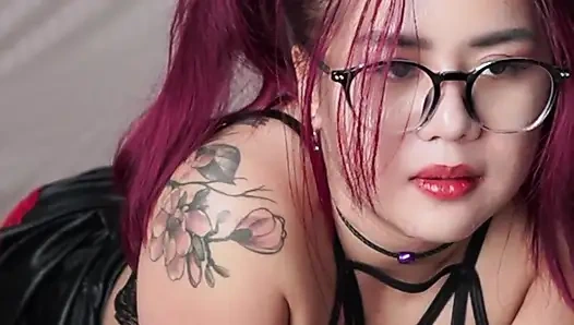 Cute Nerdy Asian Streamer Gabbi Does Anal Training – Shy Blushy First Time