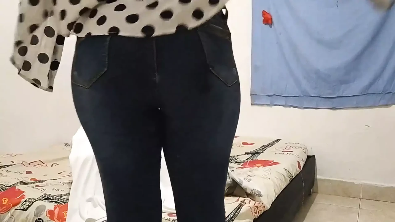 Dude I can't believe you don't love this ass your wife is so hot