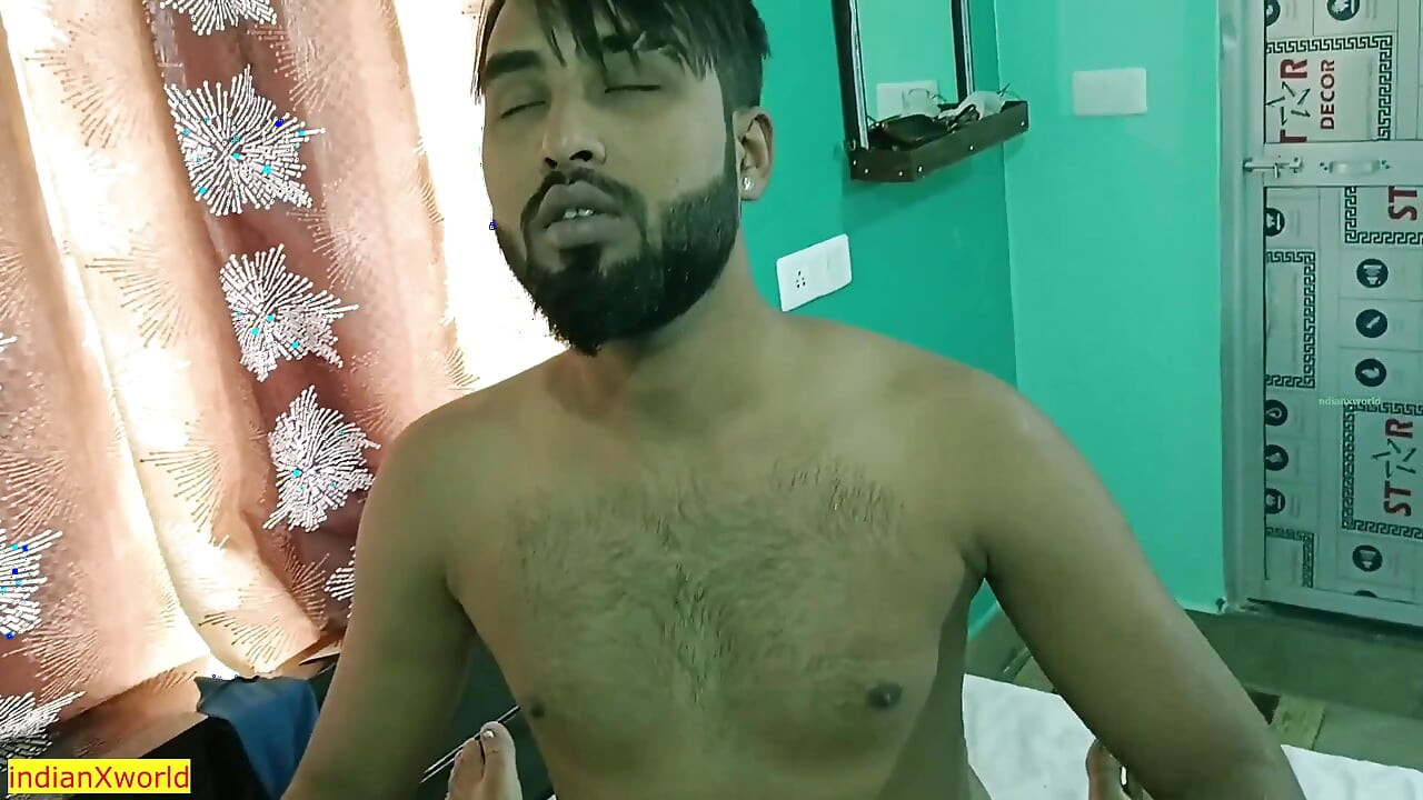 Seks panas desi bhabhi dengan playboy lokal! Hindi Sex