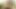 Göz alıcı bir busty milf, bir adam için kamuya açık görünüyor