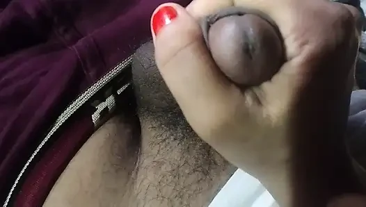 Meri Bhabhi ne mera land Apni Bed par thook lagake khda kiya