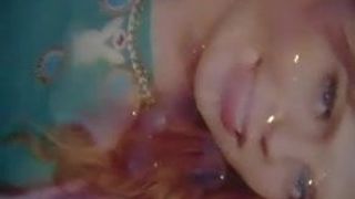 러시아 음악 소녀 모음집에서 정액 쏘다