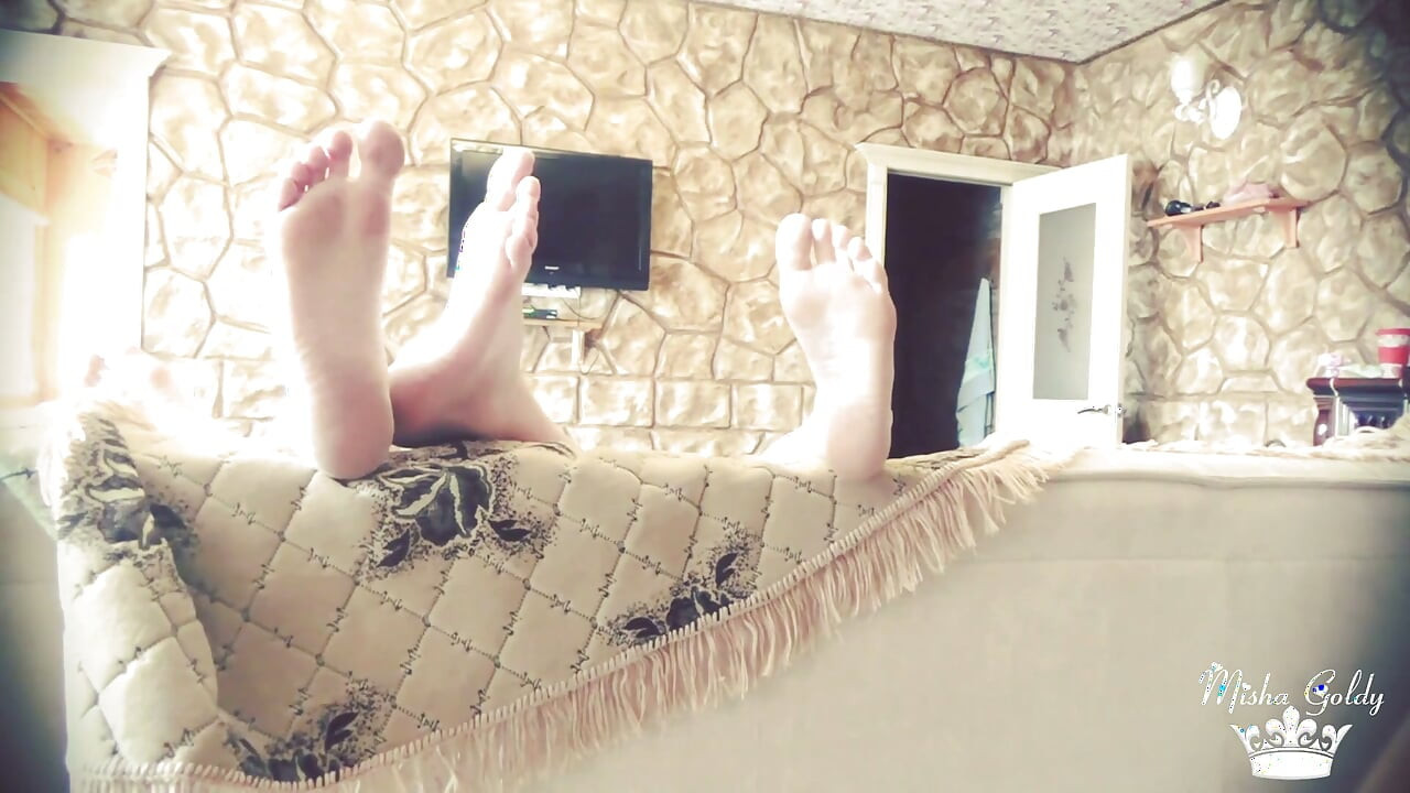 hamaare pairon ke lie Wank vyabhichaari betta footbitch