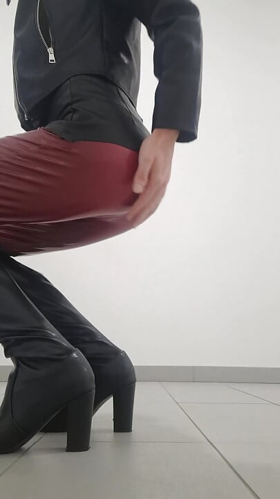 Bőr és latex