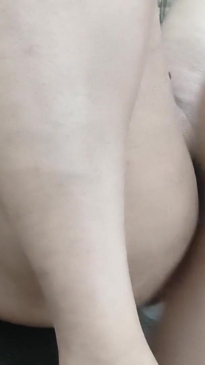 Desi indian brother-in-law fed his sister-in-law a banana, had sx with her, and licked her | Clip 2