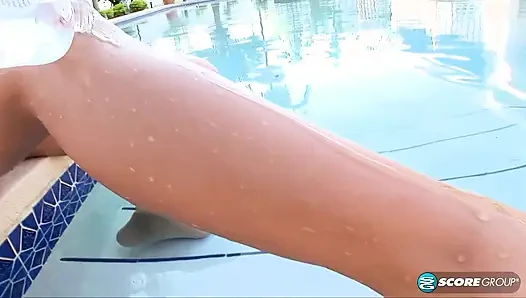 Juliana Jolene Wet Tease
