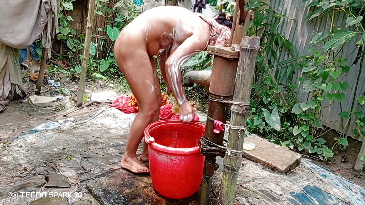 Açık alanda serinletici açık havada banyo