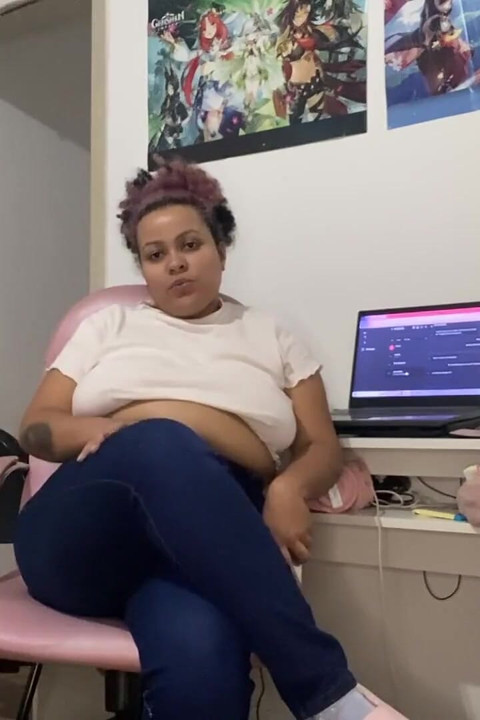 Stepmother Farting on Chair to Make Stepson Cum