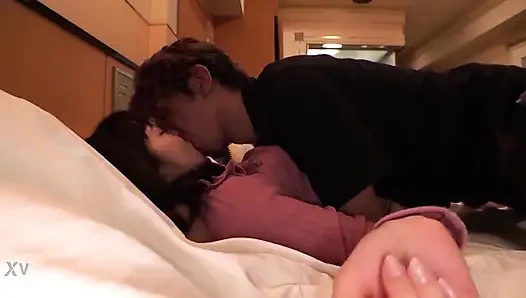 Teil 1 Gymnastikclub Studentin: Bad und blowjob 18 jahre alt [135cm, perfekt eine tasse]