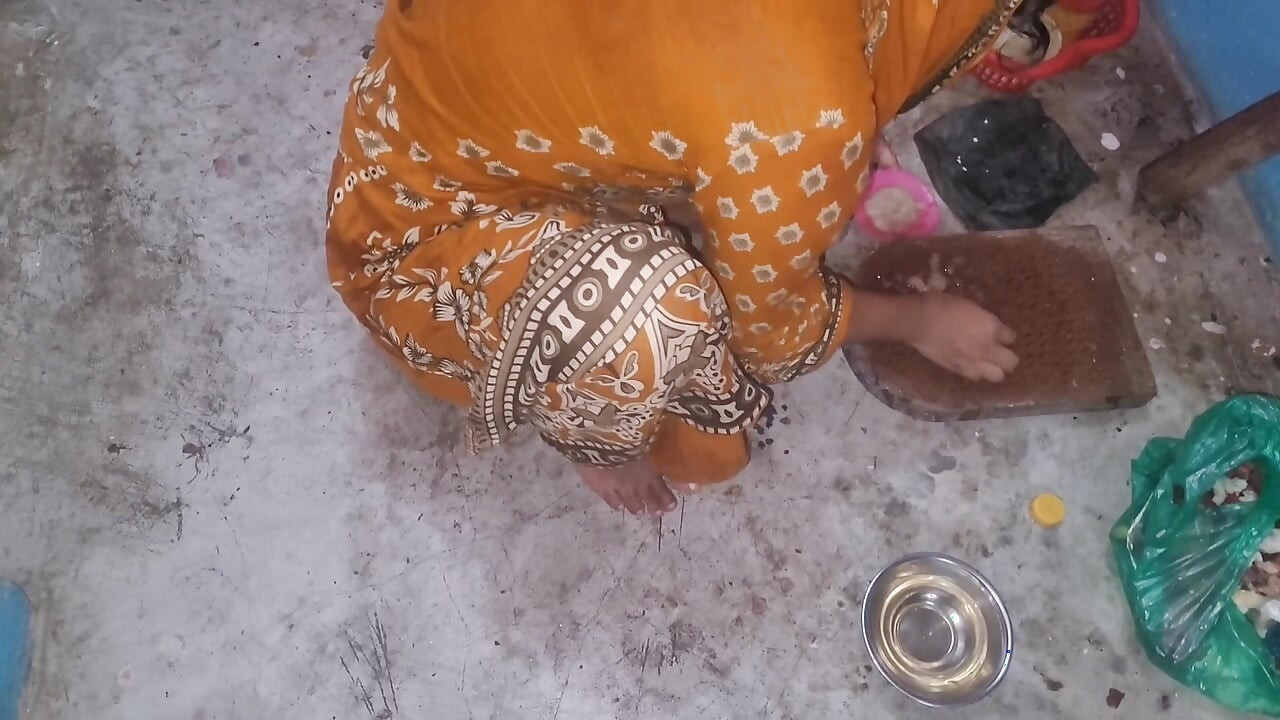 Üvey kız kardeşle viral Bangladeşli 'X' videosu